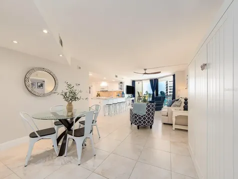 690 Island Way Clearwater Beach FL 33767