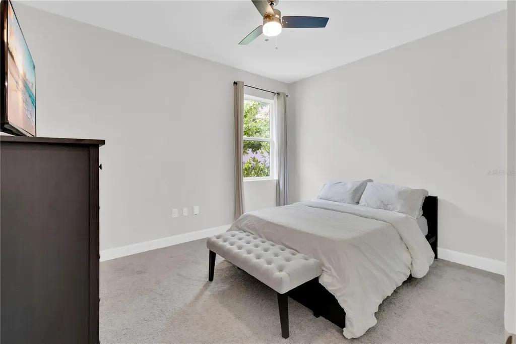 1127 Castlevecchio Loop Orlando FL 32825