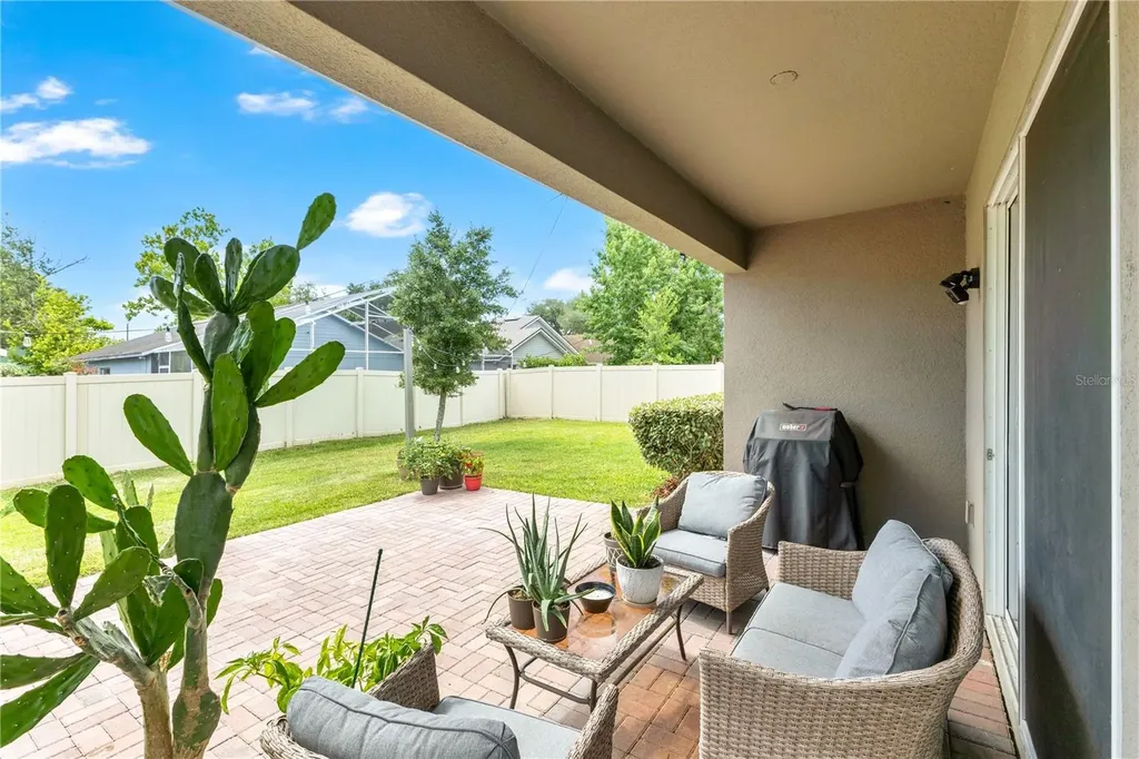 1127 Castlevecchio Loop Orlando FL 32825