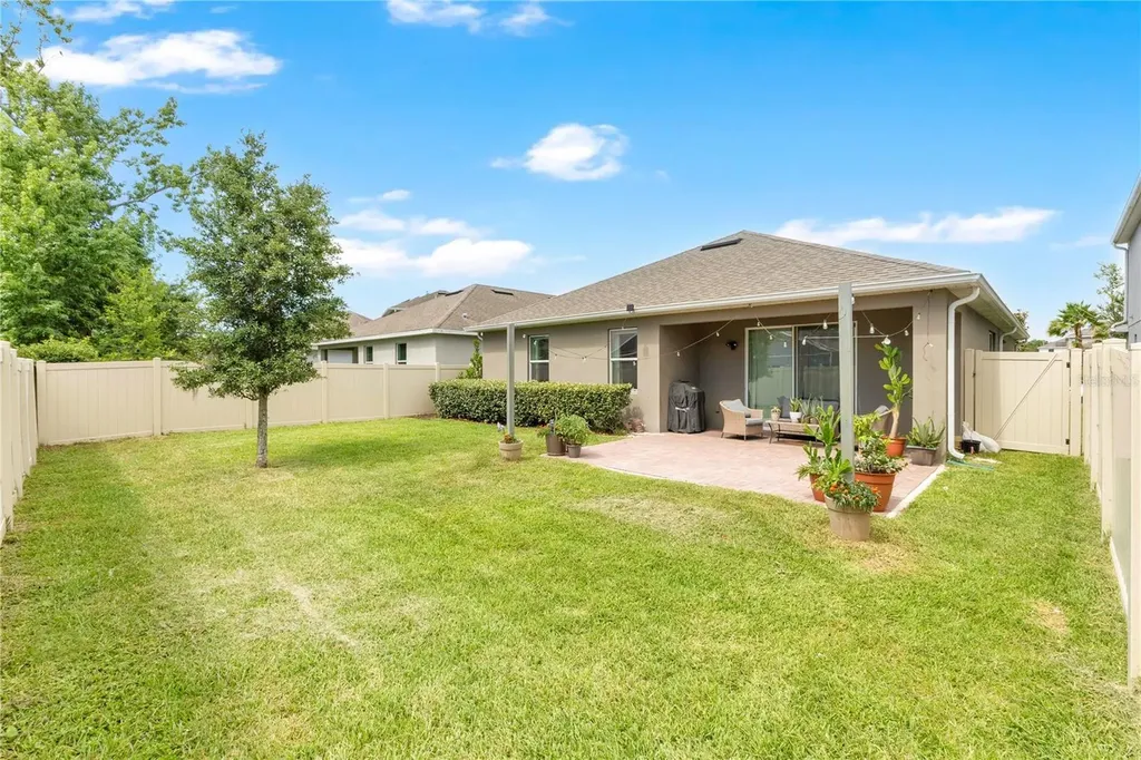 1127 Castlevecchio Loop Orlando FL 32825