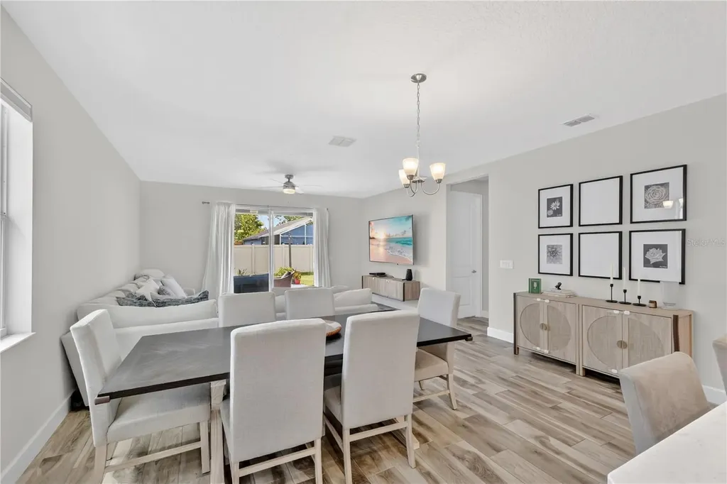 1127 Castlevecchio Loop Orlando FL 32825