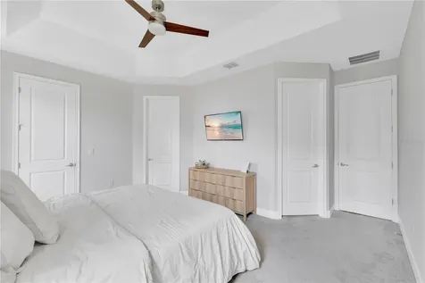 1127 Castlevecchio Loop Orlando FL 32825