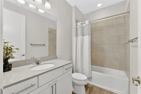 1127 Castlevecchio Loop Orlando FL 32825