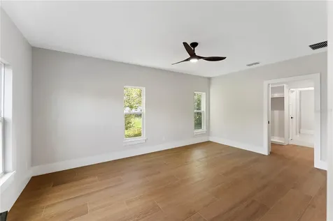 457 Riverview Avenue Sanford FL 32771