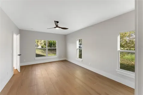 457 Riverview Avenue Sanford FL 32771