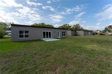 457 Riverview Avenue Sanford FL 32771