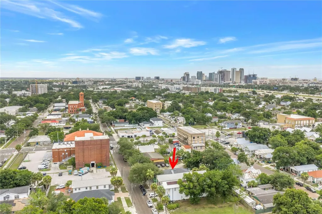 2318 W Cherry Street Tampa FL 33607