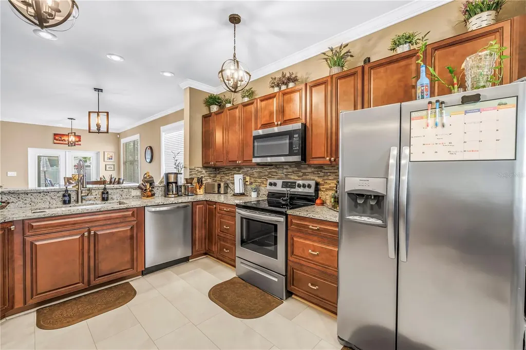 2318 W Cherry Street Tampa FL 33607