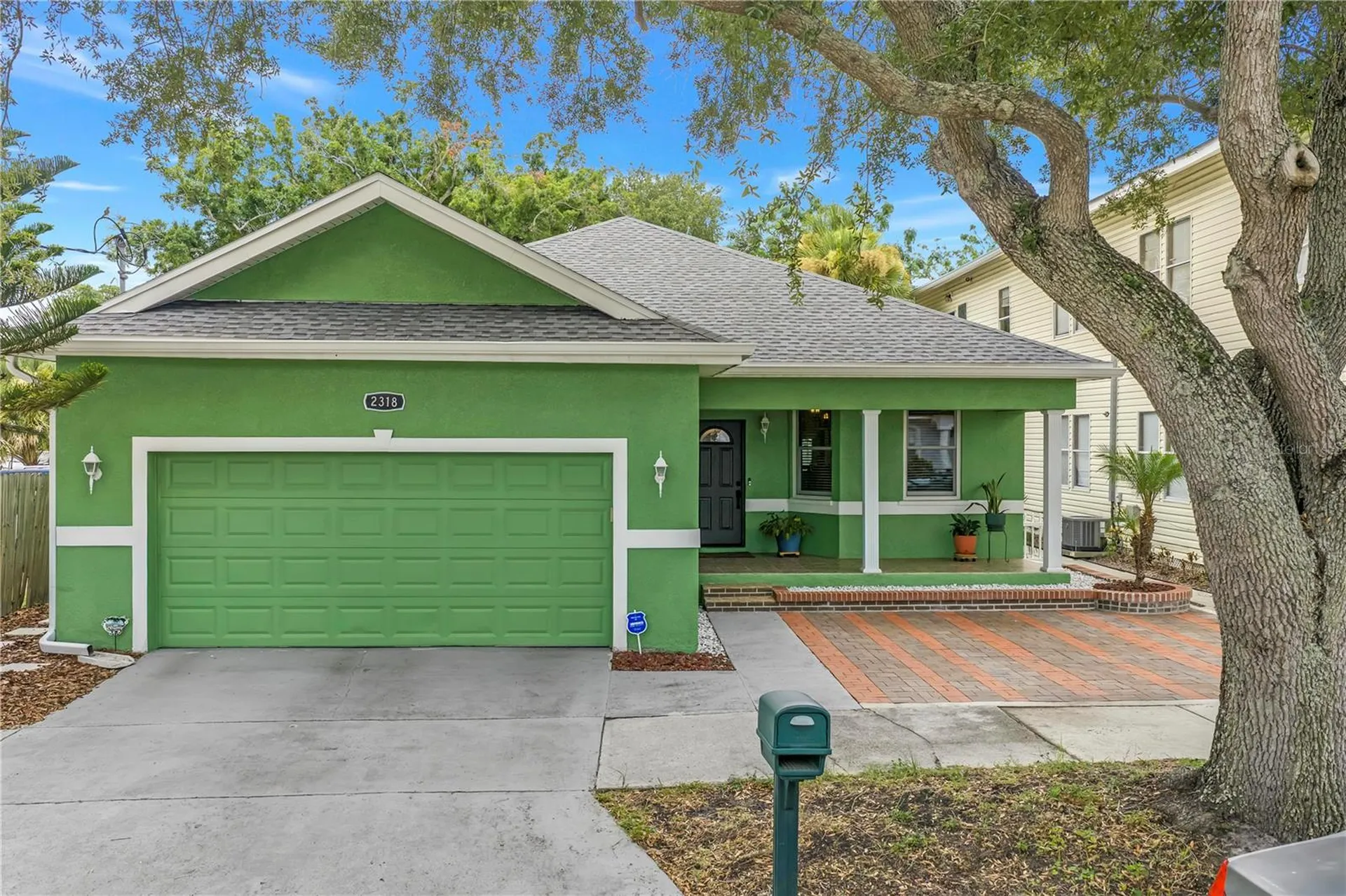2318 W Cherry Street Tampa FL 33607