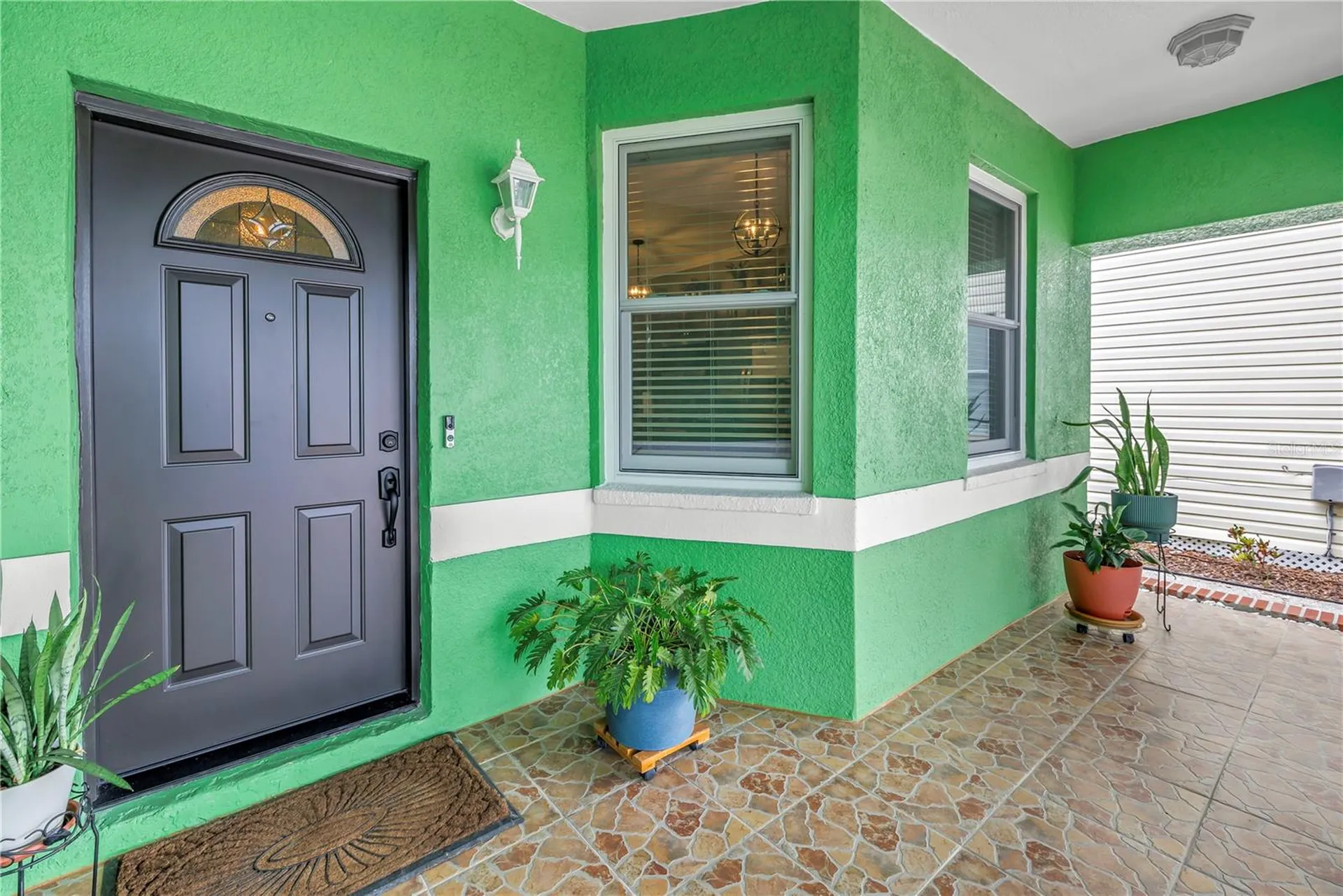 2318 W Cherry Street Tampa FL 33607