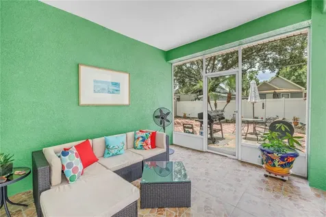 2318 W Cherry Street Tampa FL 33607