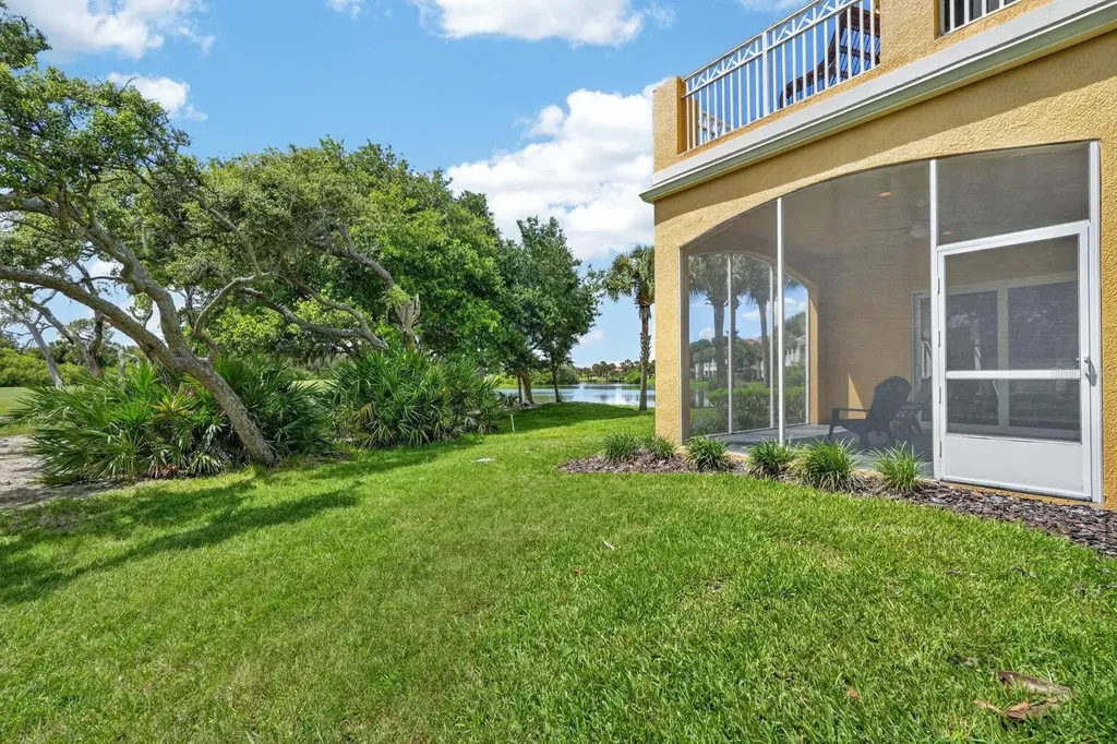 35 Casa Bella Circle Palm Coast FL 32137