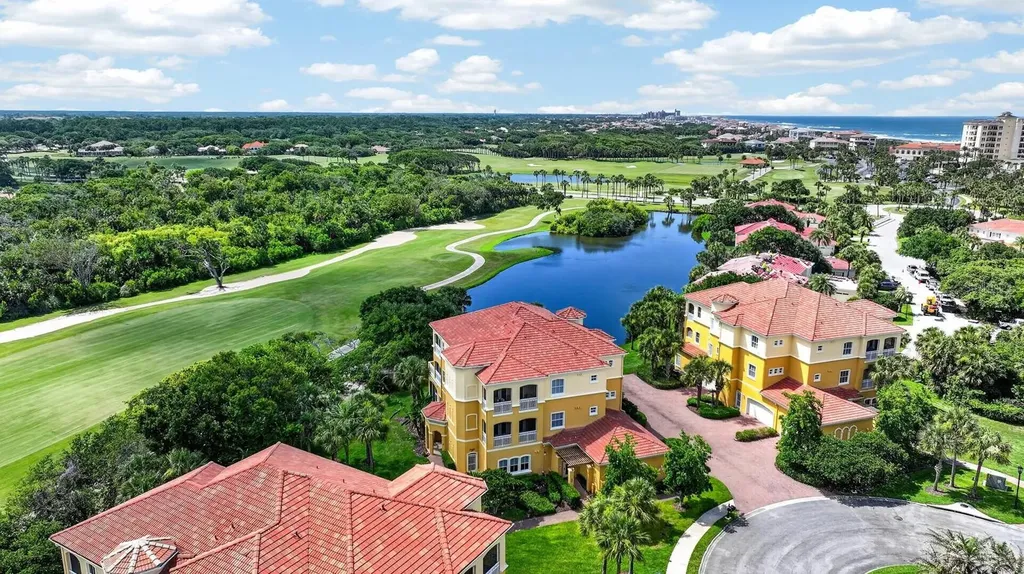 35 Casa Bella Circle Palm Coast FL 32137