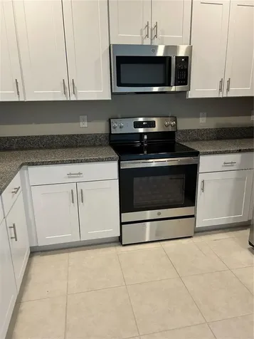 2179 Azure View Way Lutz FL 33558