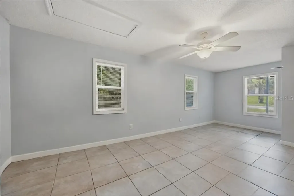329 W Ohio Avenue Orange City FL 32763