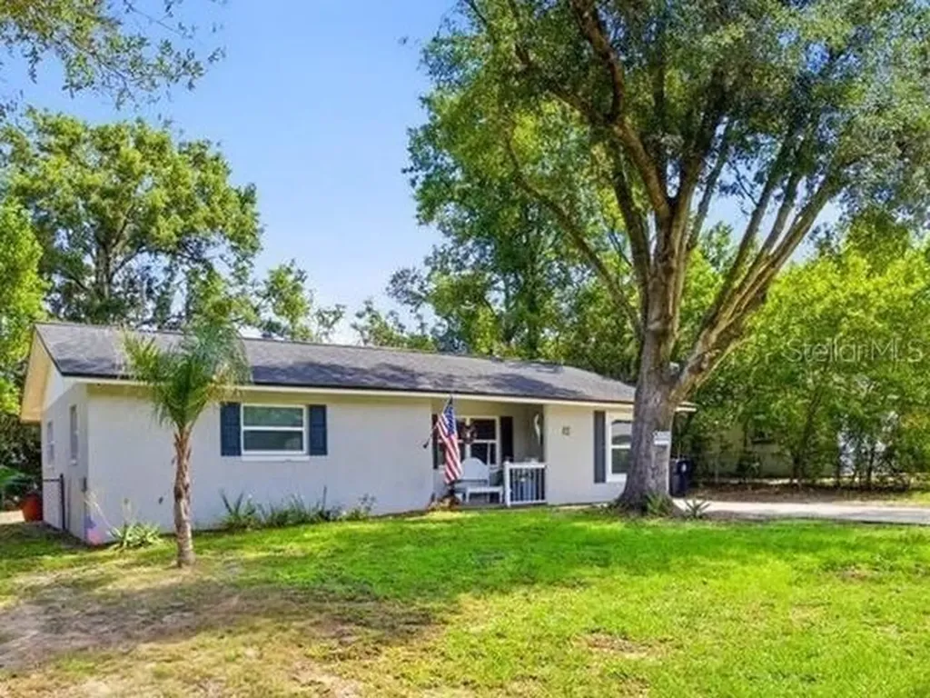 329 W Ohio Avenue Orange City FL 32763