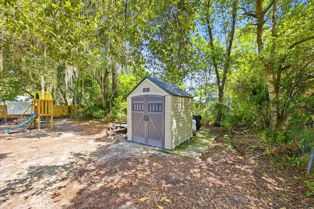 329 W Ohio Avenue Orange City FL 32763