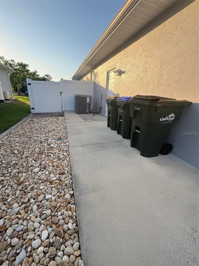 2927 Belleville Terrace North Port FL 34286