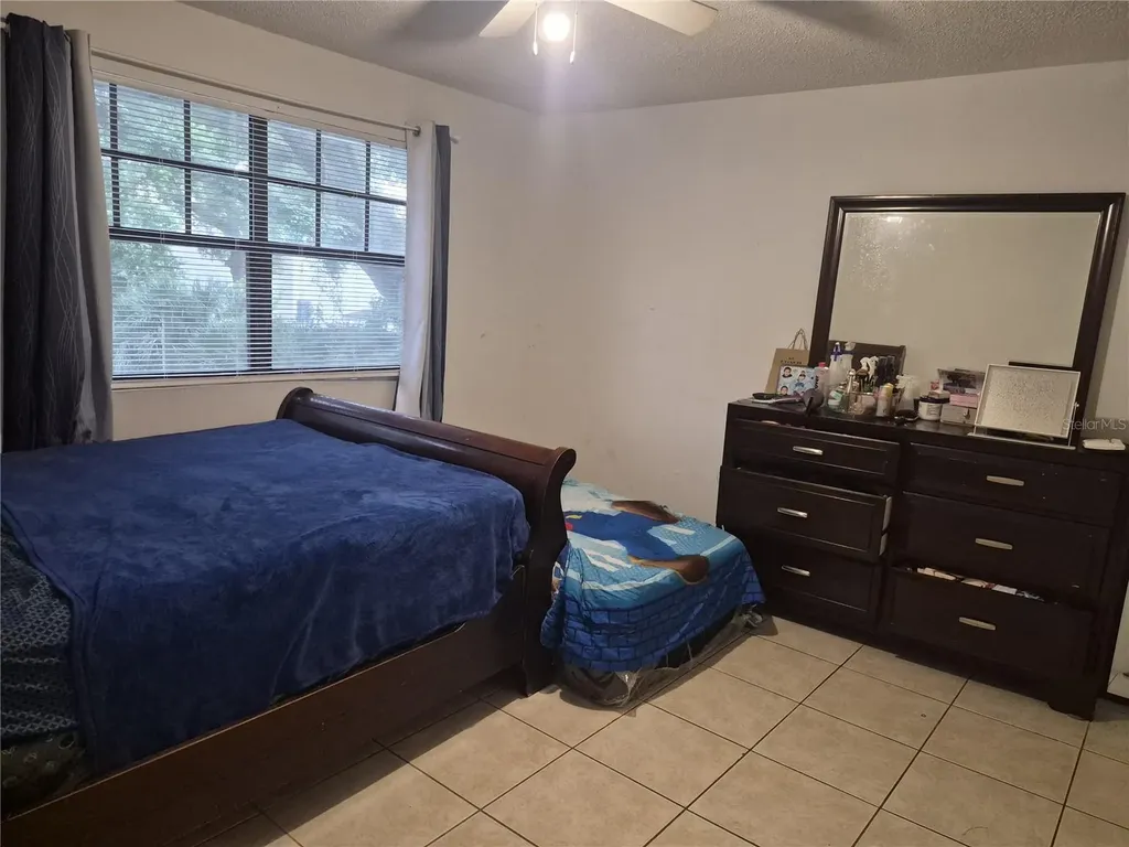 202 Poinsettia Pine Court Tampa FL 33612