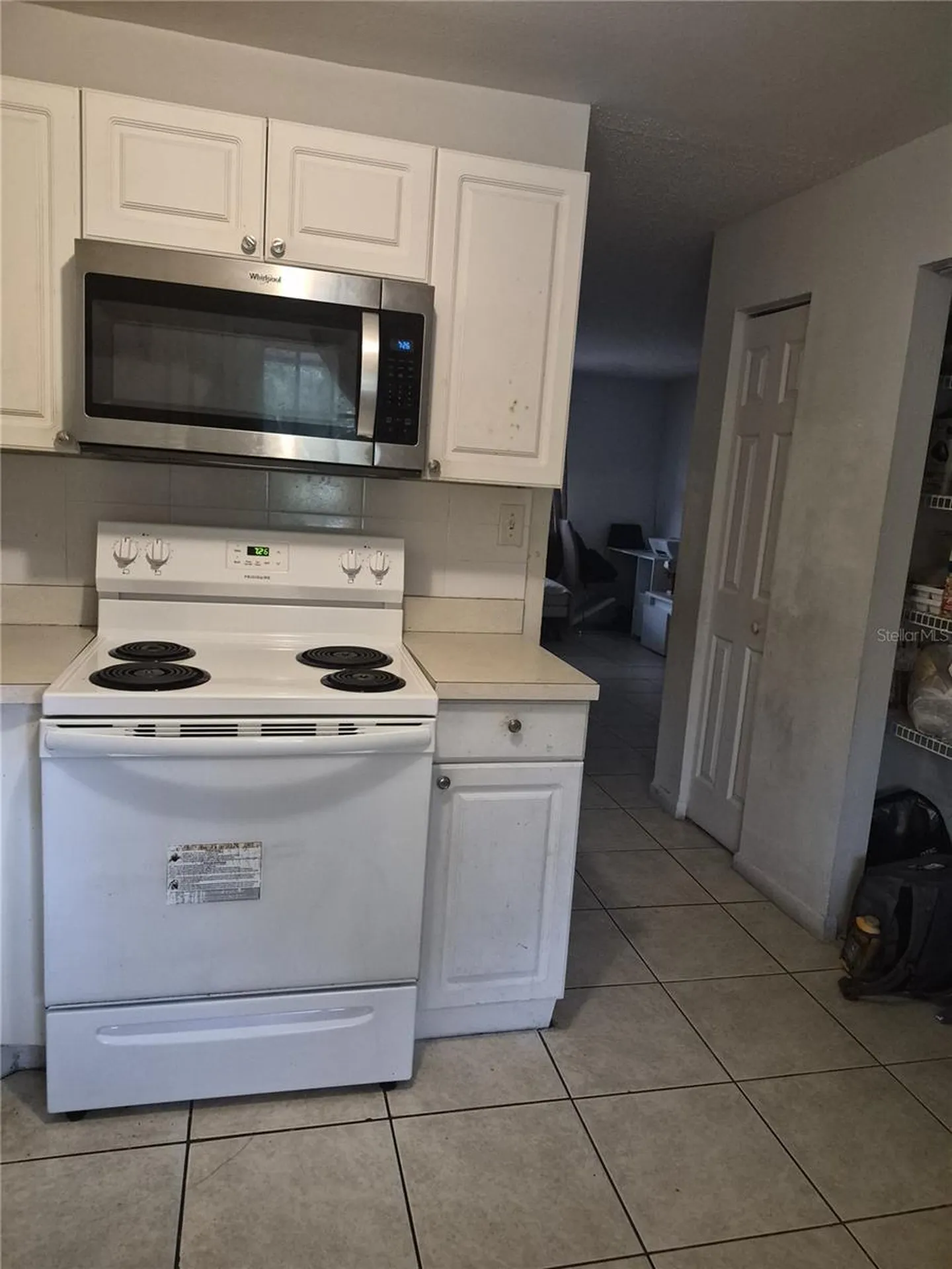202 Poinsettia Pine Court Tampa FL 33612