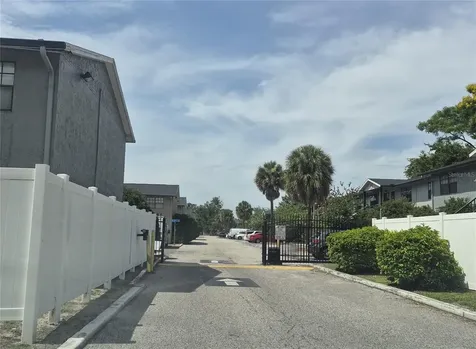 202 Poinsettia Pine Court Tampa FL 33612