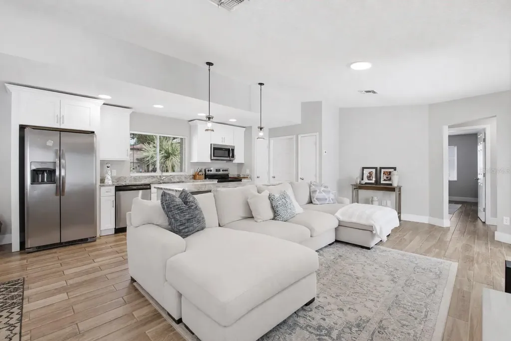 2741 Bolder Lane Orlando FL 32812