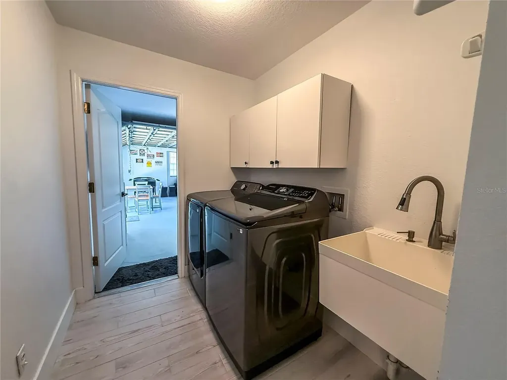 12830 Florida Avenue Astatula FL 34705