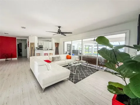 12830 Florida Avenue Astatula FL 34705