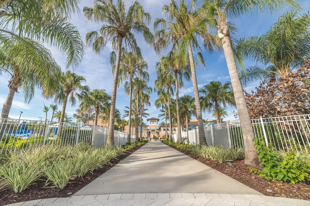 8974 Amelia Downs Trail Kissimmee FL 34747