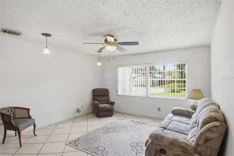 436 Bison Circle Apopka FL 32712