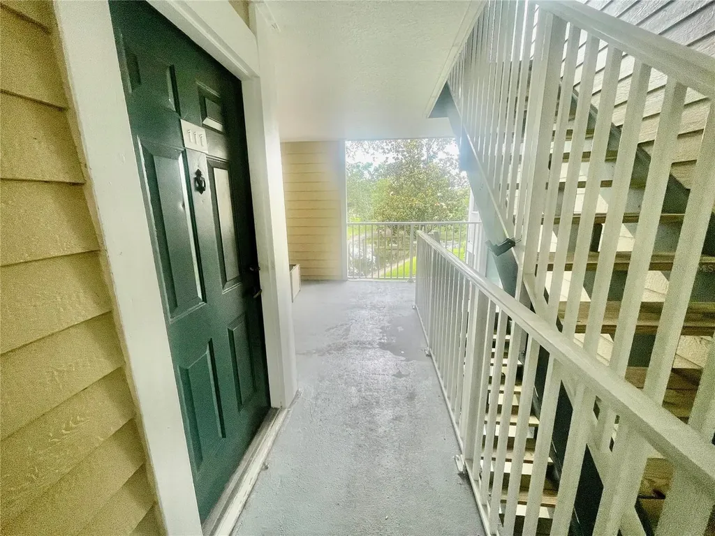 4211 Chatham Oak Court Tampa FL 33624