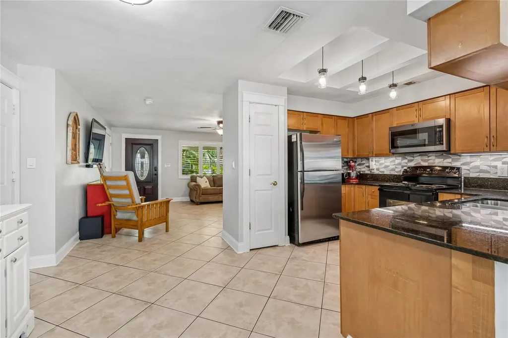 11120 105th Avenue Largo FL 33778