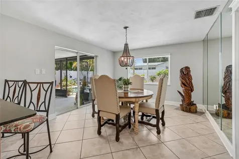 11120 105th Avenue Largo FL 33778