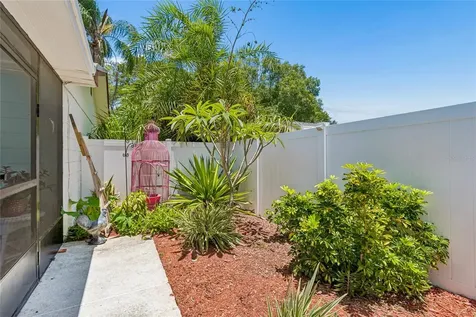 11120 105th Avenue Largo FL 33778