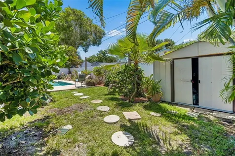 11120 105th Avenue Largo FL 33778