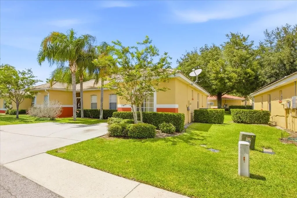 157 Ocean Bluff Drive Poinciana FL 34759