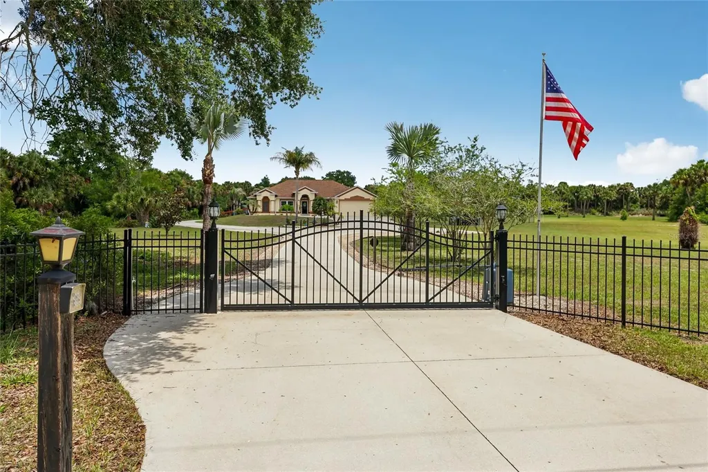 4880 Date Palm Cocoa FL 32927