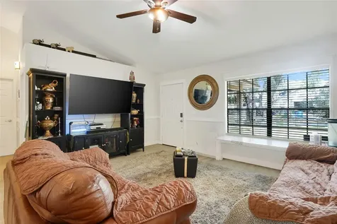 207 Howard Court Mascotte FL 34753