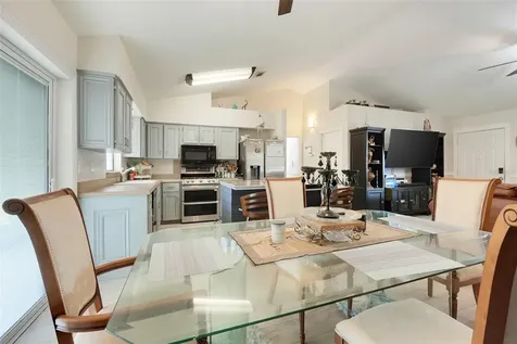 207 Howard Court Mascotte FL 34753