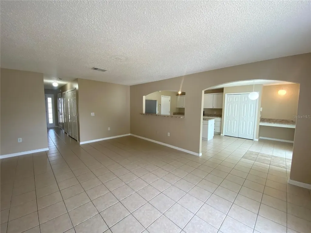 30302 Double Drive Wesley Chapel FL 33545