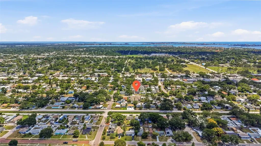 5530 2 Avenue N St Petersburg FL 33710