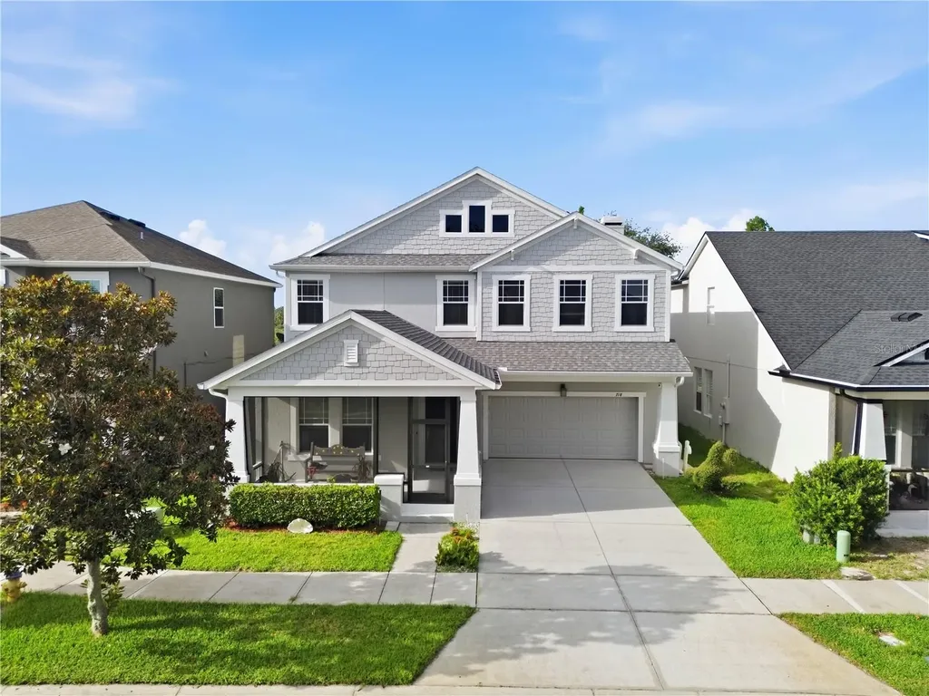 718 Barefoot Bay Loop Groveland FL 34736