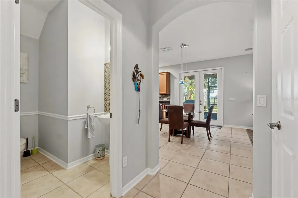 718 Barefoot Bay Loop Groveland FL 34736