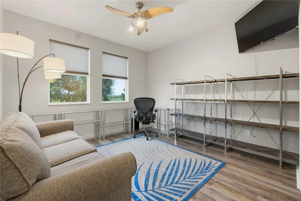718 Barefoot Bay Loop Groveland FL 34736