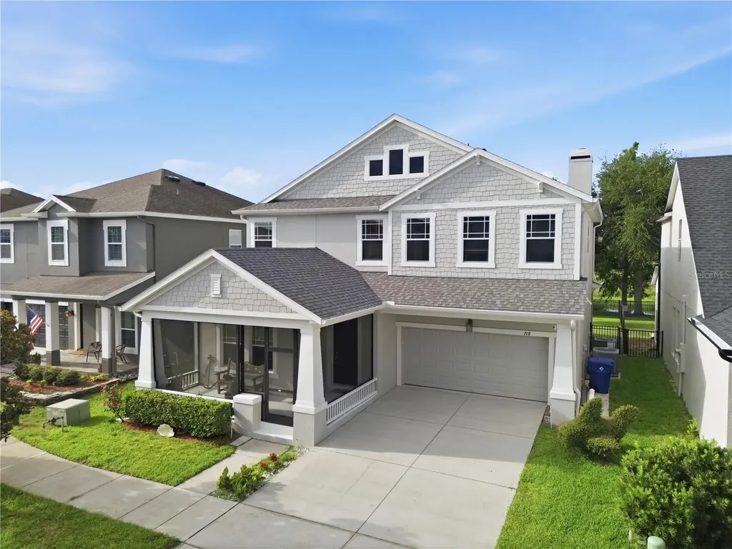 718 Barefoot Bay Loop Groveland FL 34736