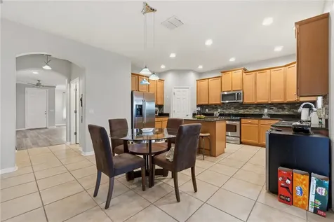 718 Barefoot Bay Loop Groveland FL 34736