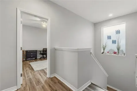 718 Barefoot Bay Loop Groveland FL 34736