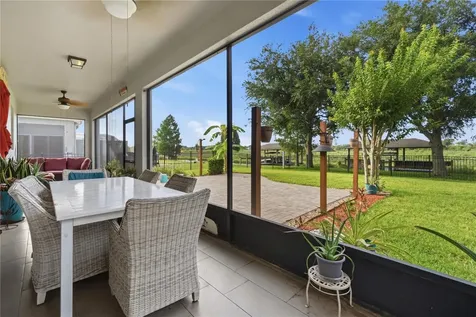 718 Barefoot Bay Loop Groveland FL 34736