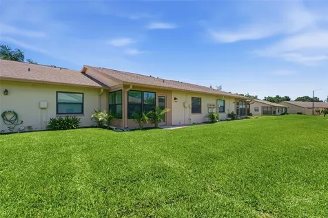 6623 Aspen Court Zephyrhills FL 33542