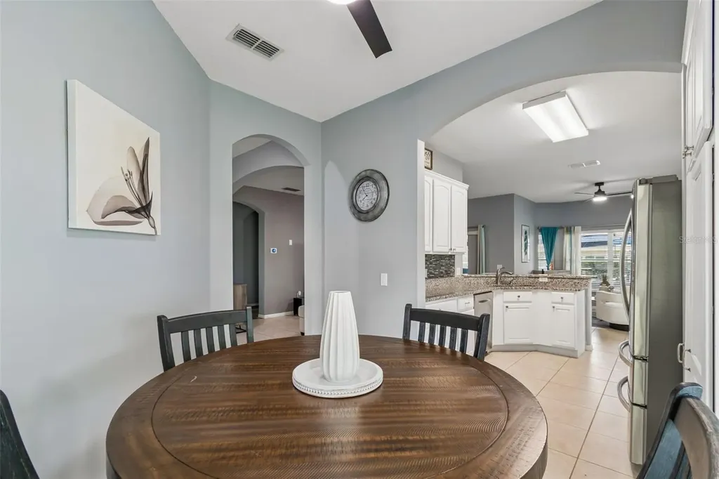 218 Bay Drive Kissimmee FL 34759